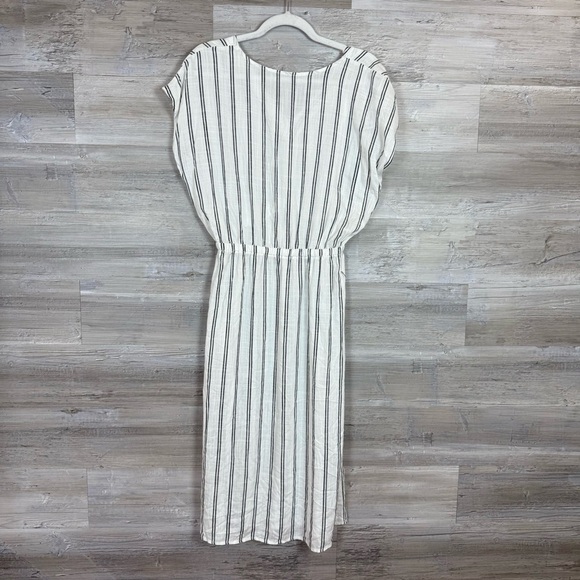 Cupshe Cream and Black Striped Swim Coverup - Picture 3 of 5